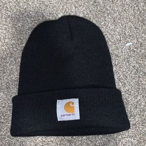 Black car heart Bennie